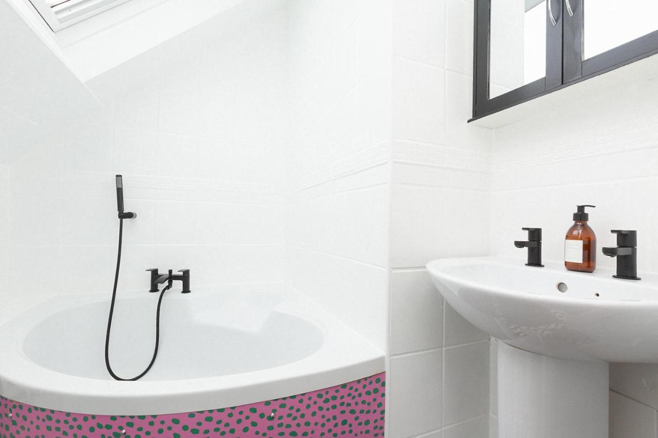 Funky Flat In Margate'S Westbrook Bay Leilighet Eksteriør bilde